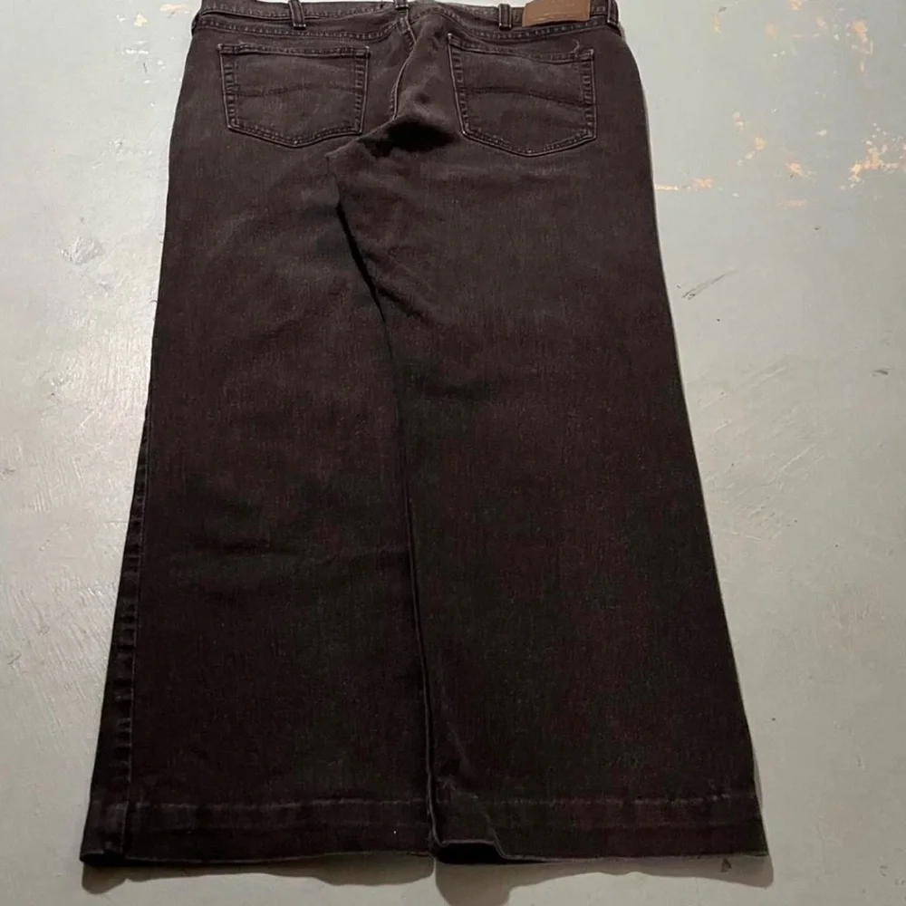 Lee Black Relaxed Fit Jeans with Smooth Finish - Picture 2 of 7